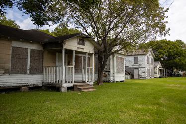 Damaged Homes in the Fifth Ward